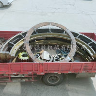 厂家直售球磨机大齿轮规格多样 定做对开式铸钢大齿圈