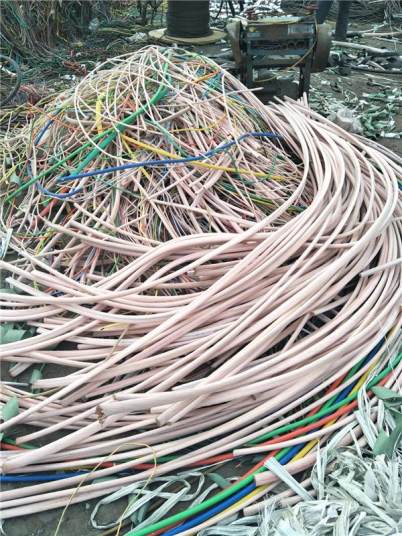 峡江各种报废电缆电线回收 低压电缆回收