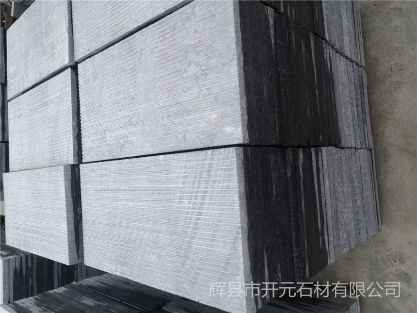 首页>行业资讯>正文 其他的路沿石,雕刻料和板材可以河南青石颜色发黑