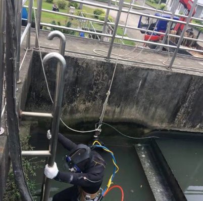 石家庄市元氏县水下铺设光纤——水下作业零事故