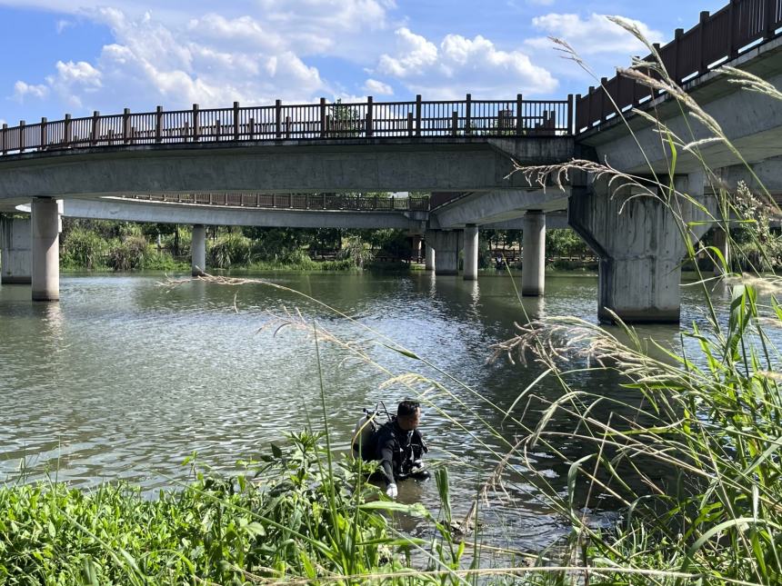 成都市温江区水下铺设电缆免费出方案