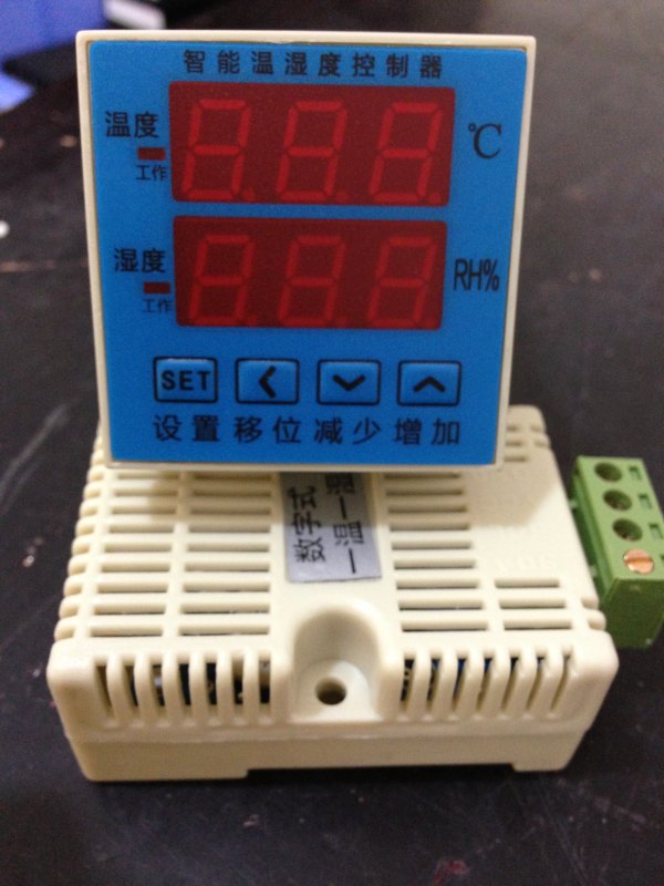 zr-wkc01-2h/200w-96温湿度控制器定货湘湖电器