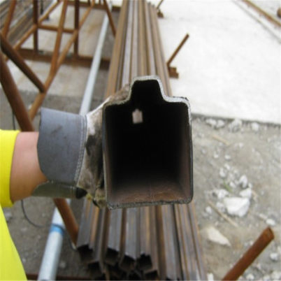 高速护栏立柱用35*35镀锌凹槽管 60*105镀锌T型管厂家