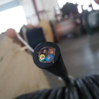 供應(yīng)CEFR-7*1.0船用電纜3*2.5廠家